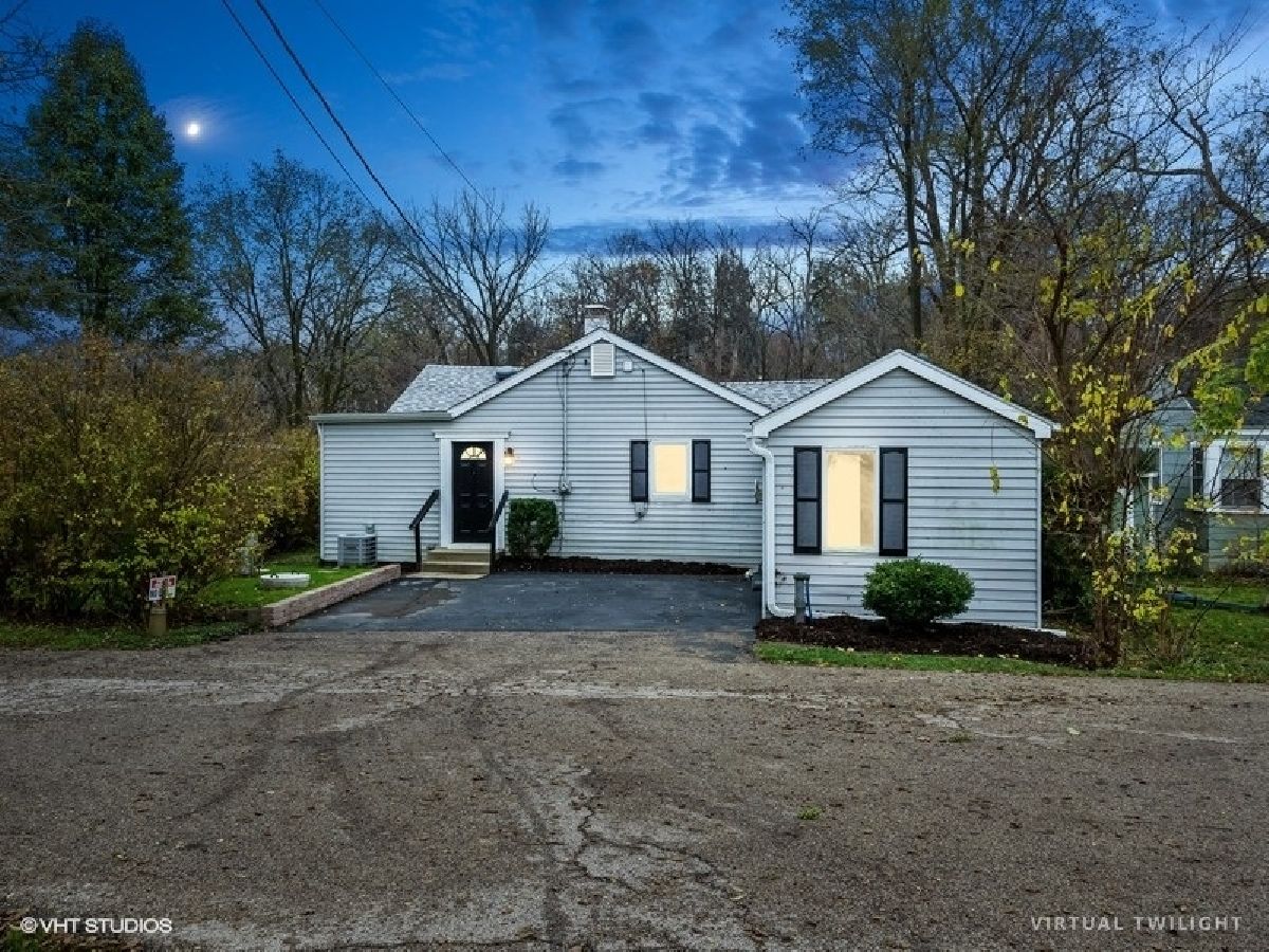 For Sale Lake Villa Illinois, 21621 Cedar Avenue