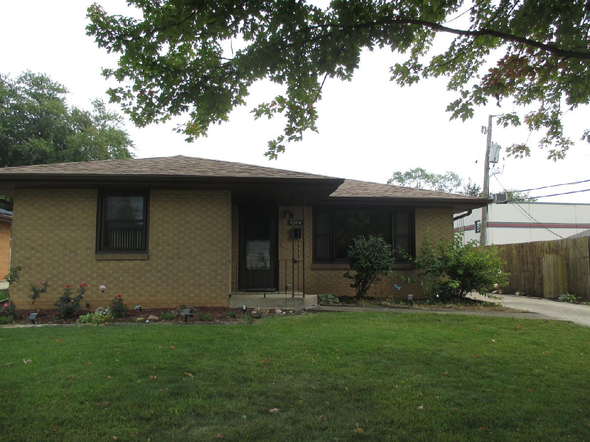 For Rent Crest Hill Illinois, 1606 Dearborn