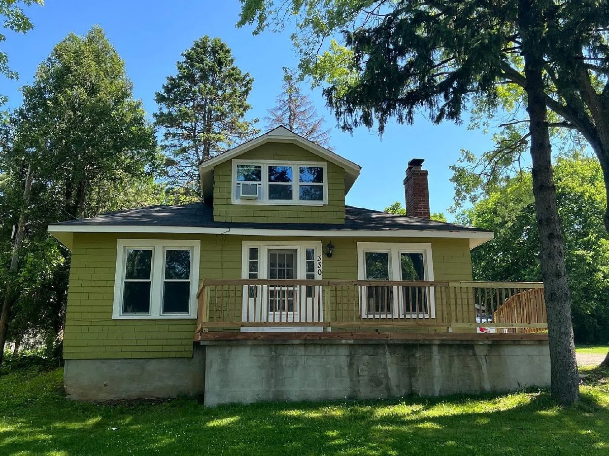  For Sale Cary Illinois, 330 Park Avenue