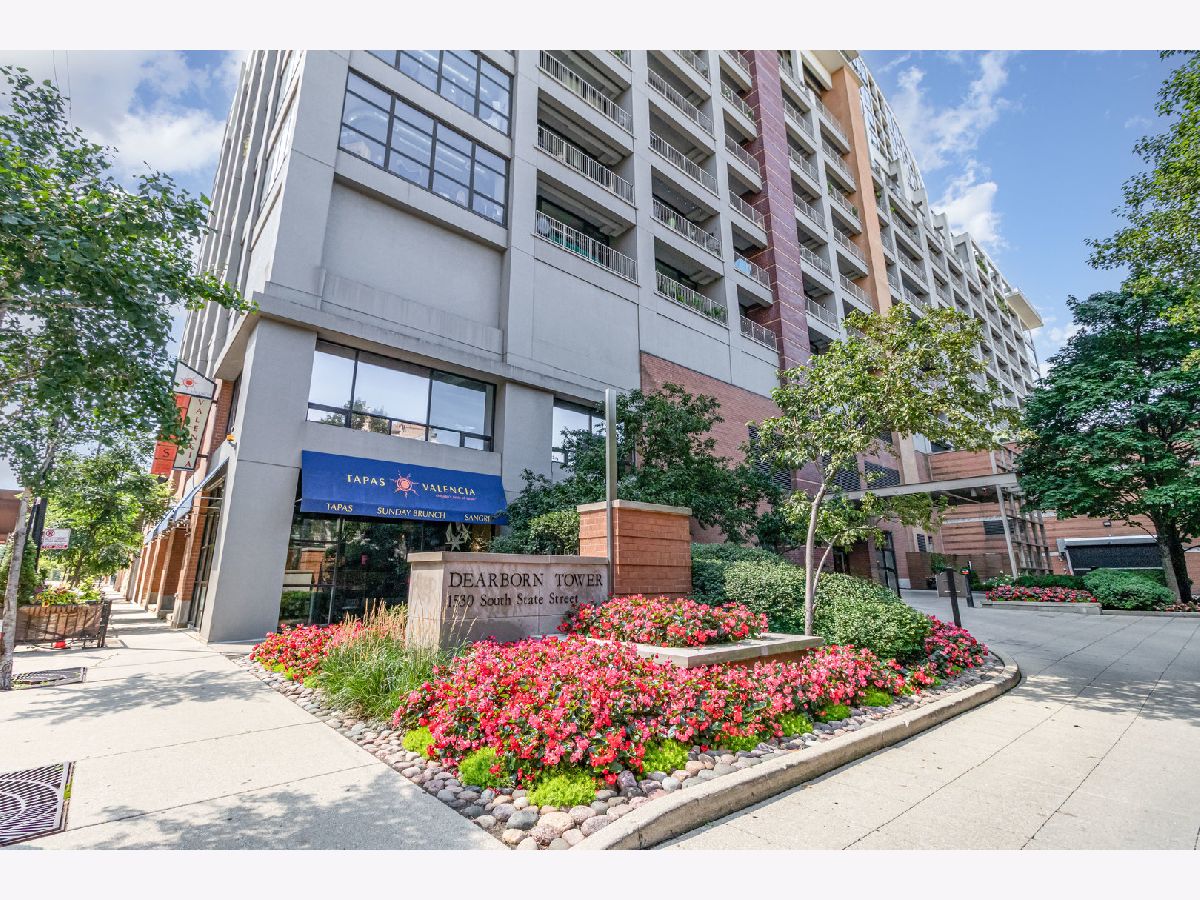  For Sale Chicago Illinois, 1530 State Street