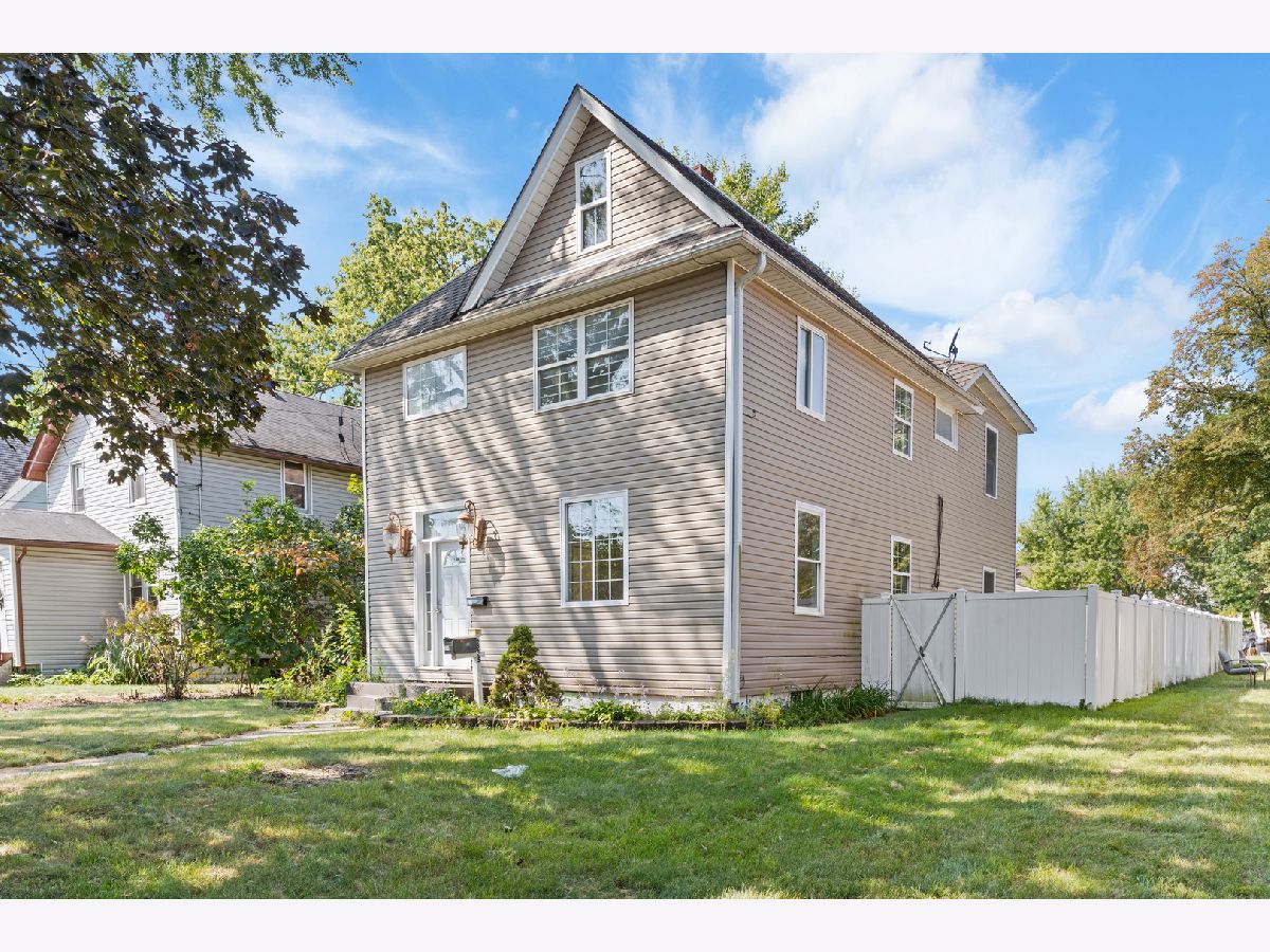 Sold Rockford Illinois, 2225 Parmele