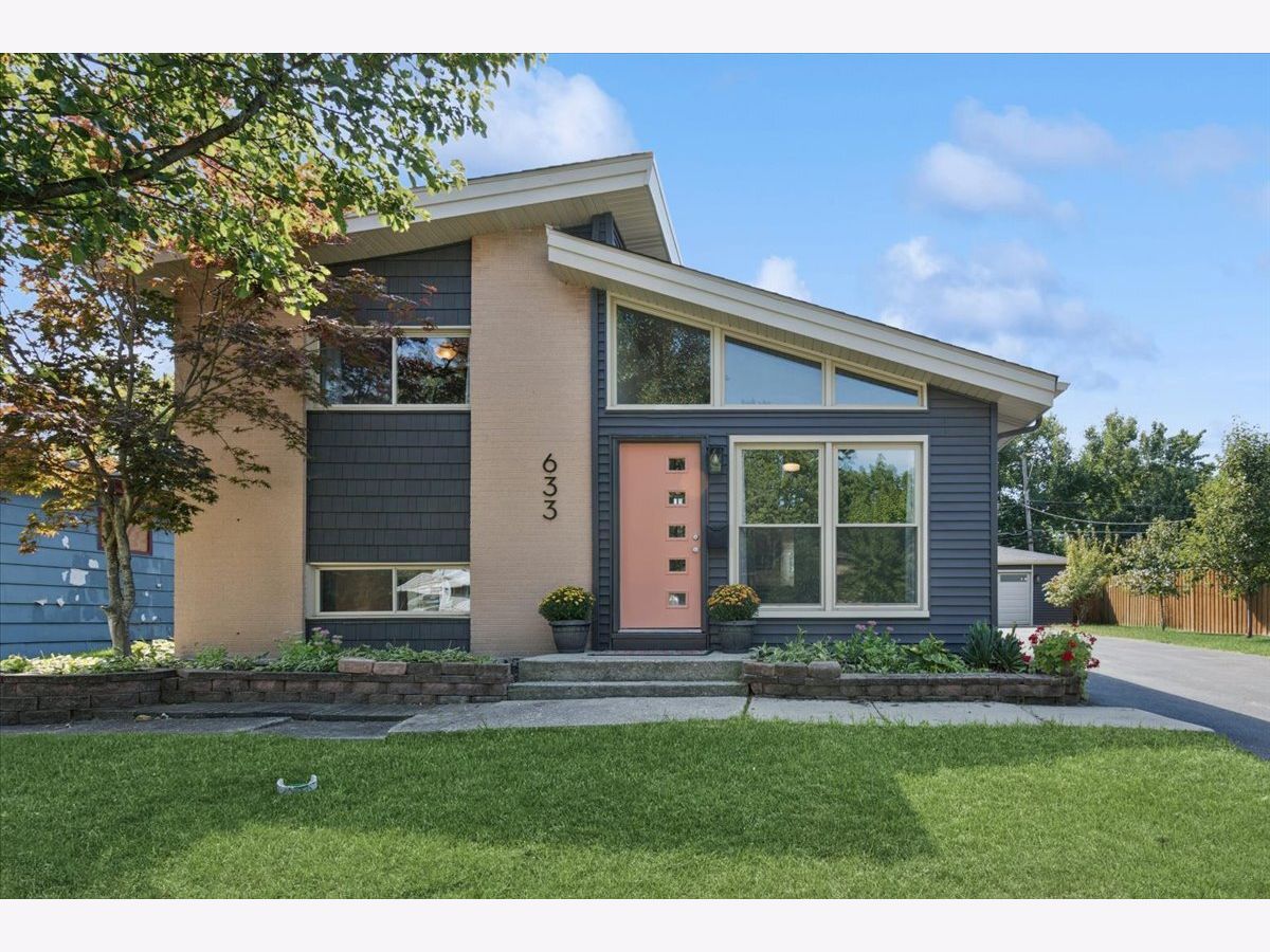  Sold Glendale Heights Illinois, 633 Easy