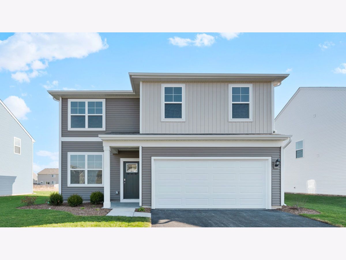  For Sale Pingree Grove Illinois, 2560 Tahoe Lane