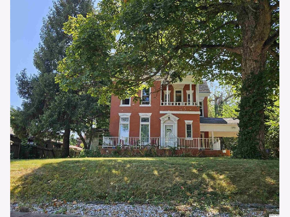  For Sale Quincy Illinois, 1836 Maine Street