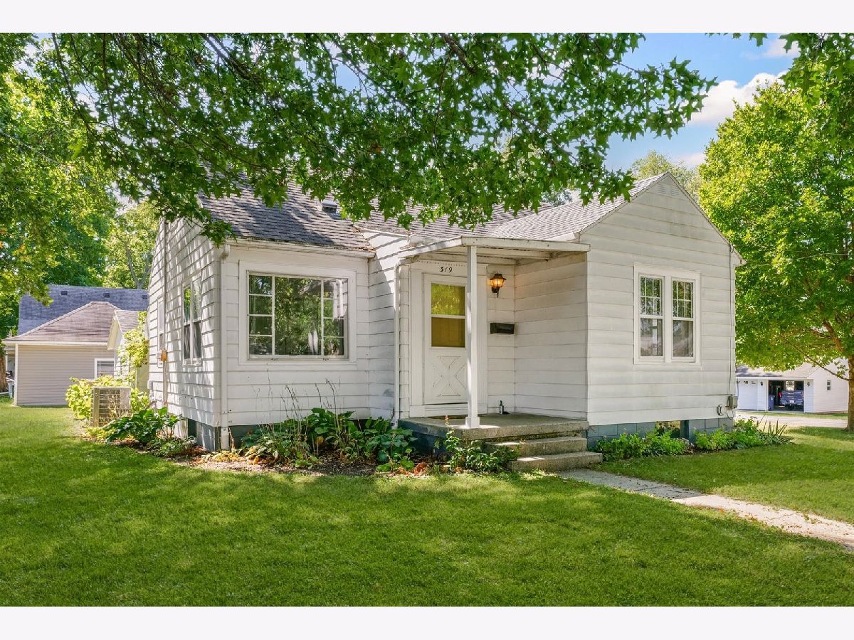  For Sale Monticello Illinois, 319 Bond Street