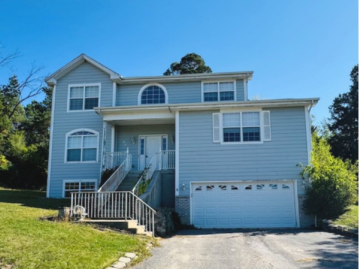 Homes For Sale Depot Landings Antioch Illinois, 36 Burnette Drive