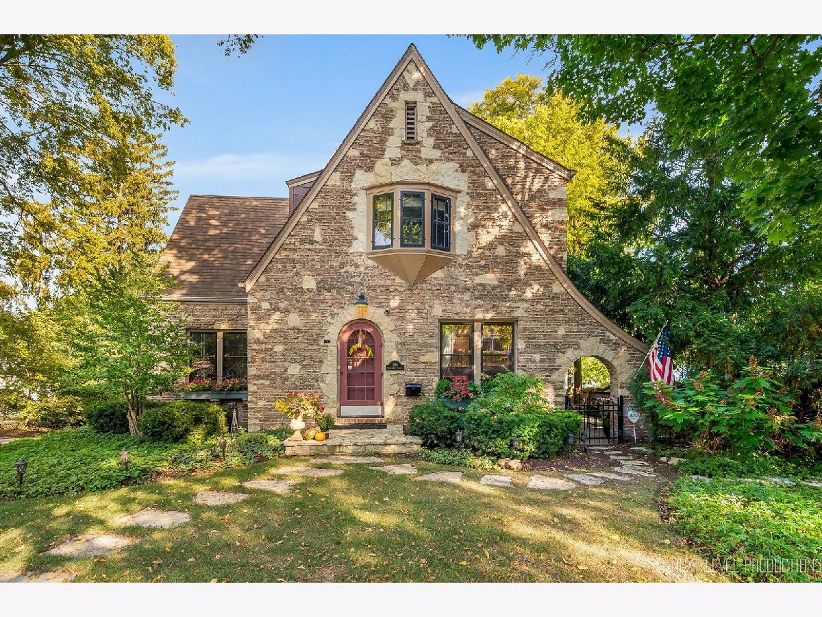  For Sale Geneva Illinois, 405 1st Street