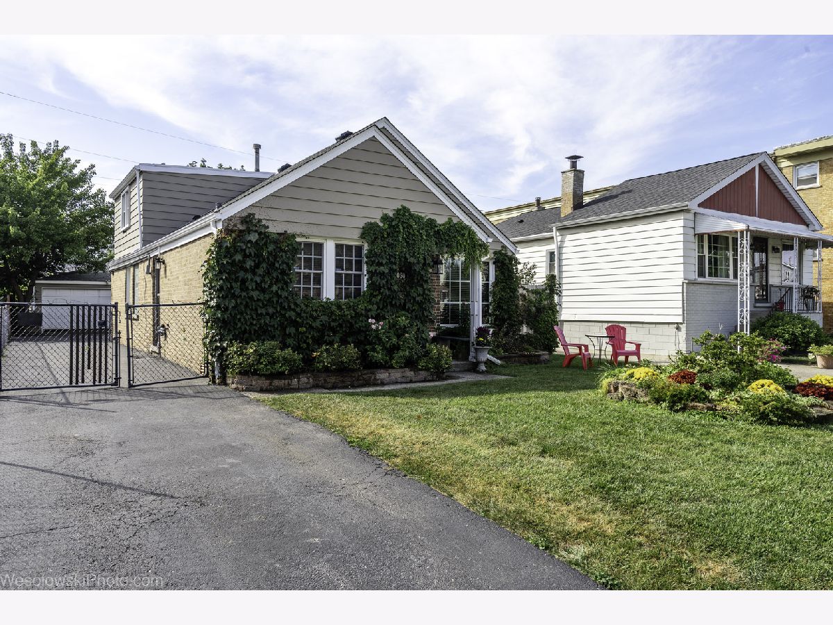  For Sale Melrose Park Illinois, 2050 19th Avenue