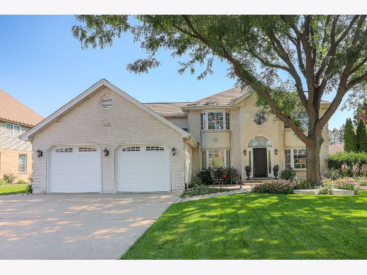  For Sale Lemont Illinois, 1369 Notre Dame Drive