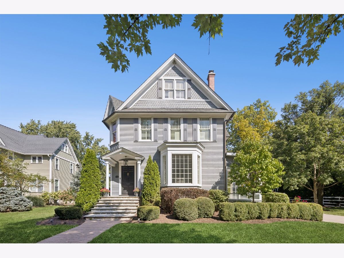  Sold Hinsdale Illinois, 133 Walnut