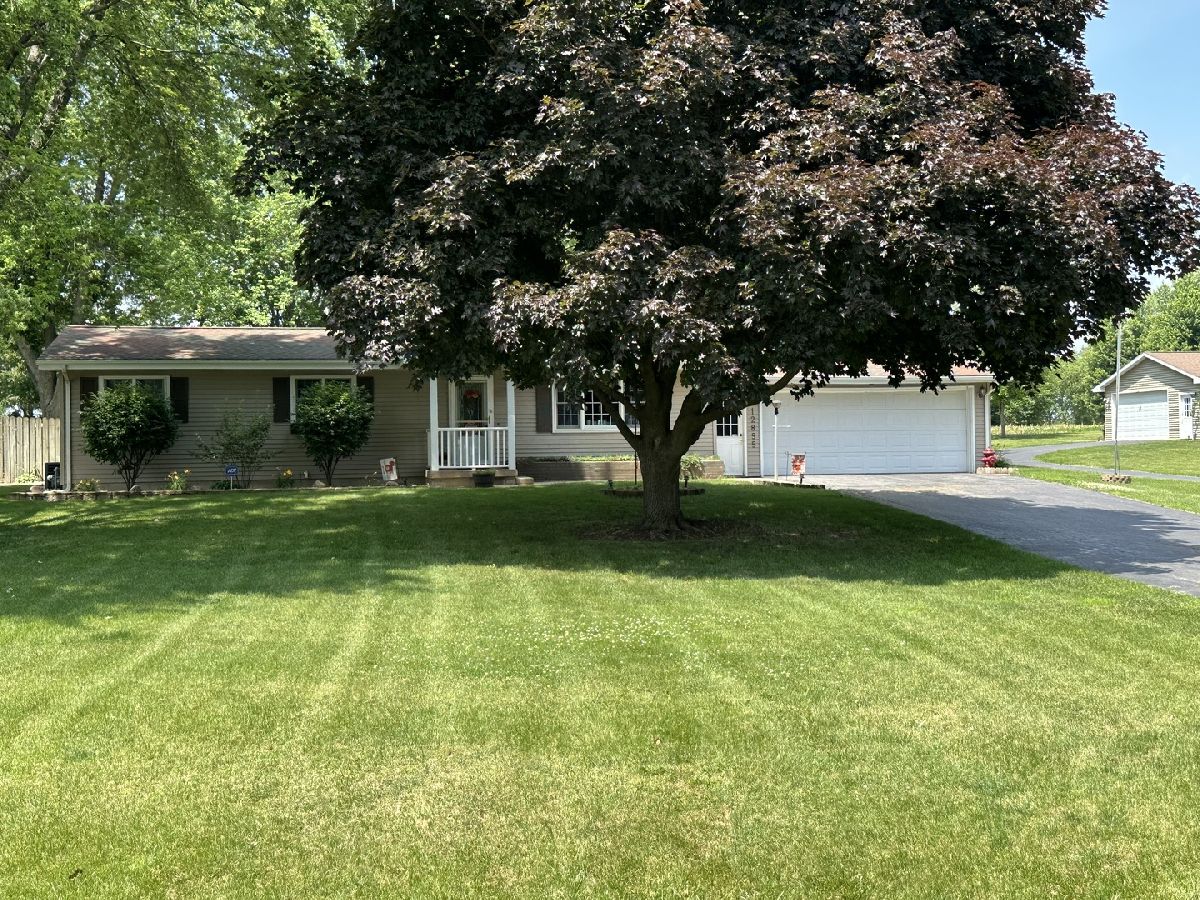  For Sale Sterling Illinois, 12855 Lawrence Road