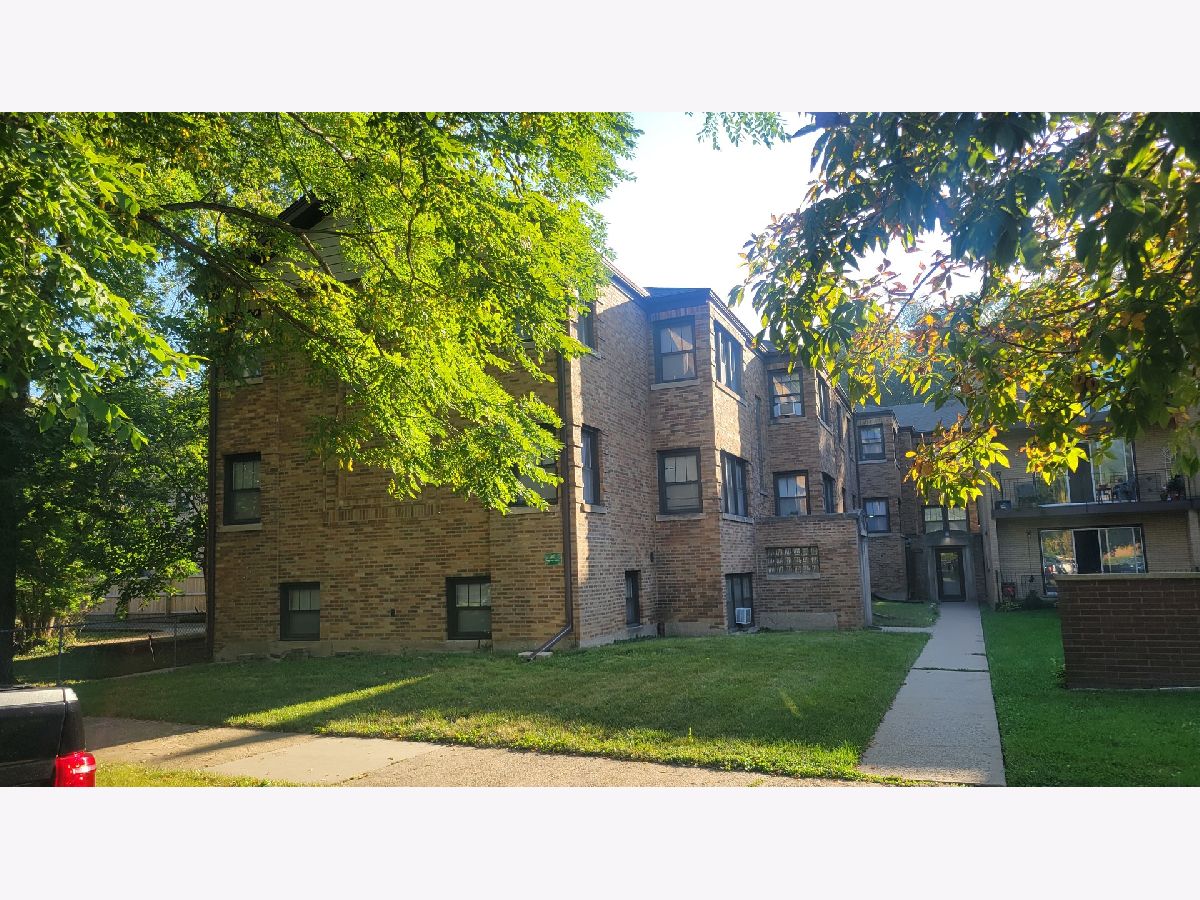 For Rent Chicago Illinois, 10419 Hale