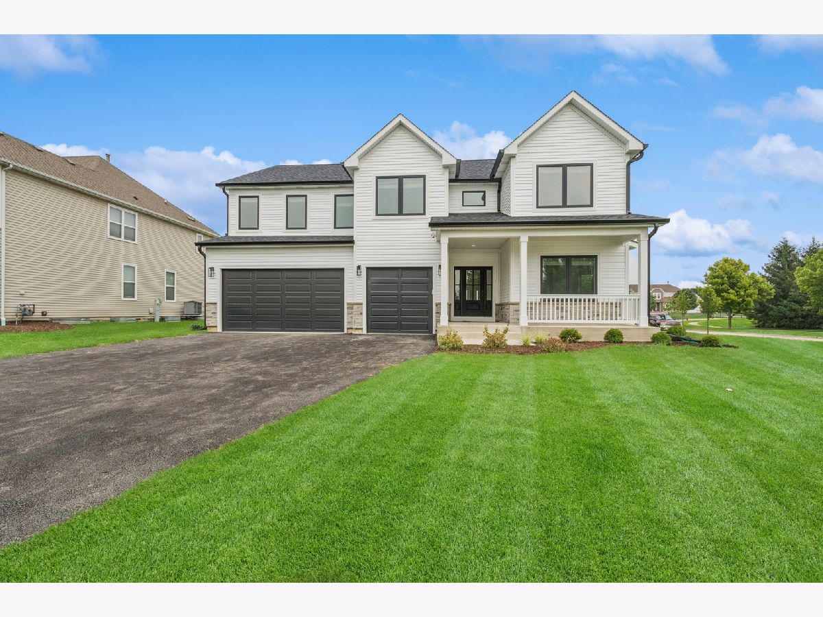  Rented North Aurora Illinois, 2148 Bartram