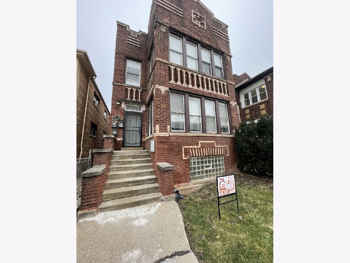  Rented Chicago Illinois, 7647 May