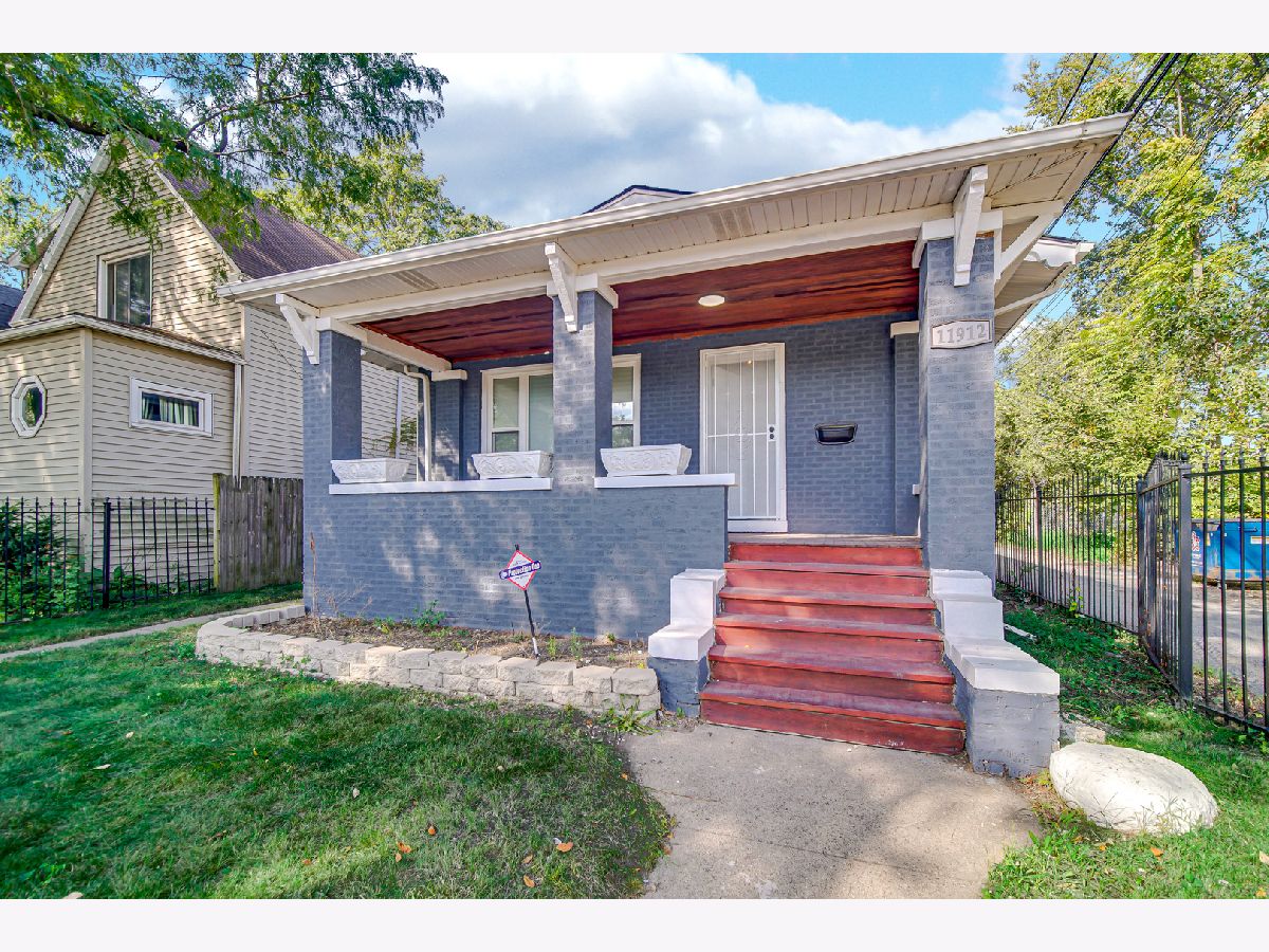  For Sale Chicago Illinois, 11912 Yale Avenue