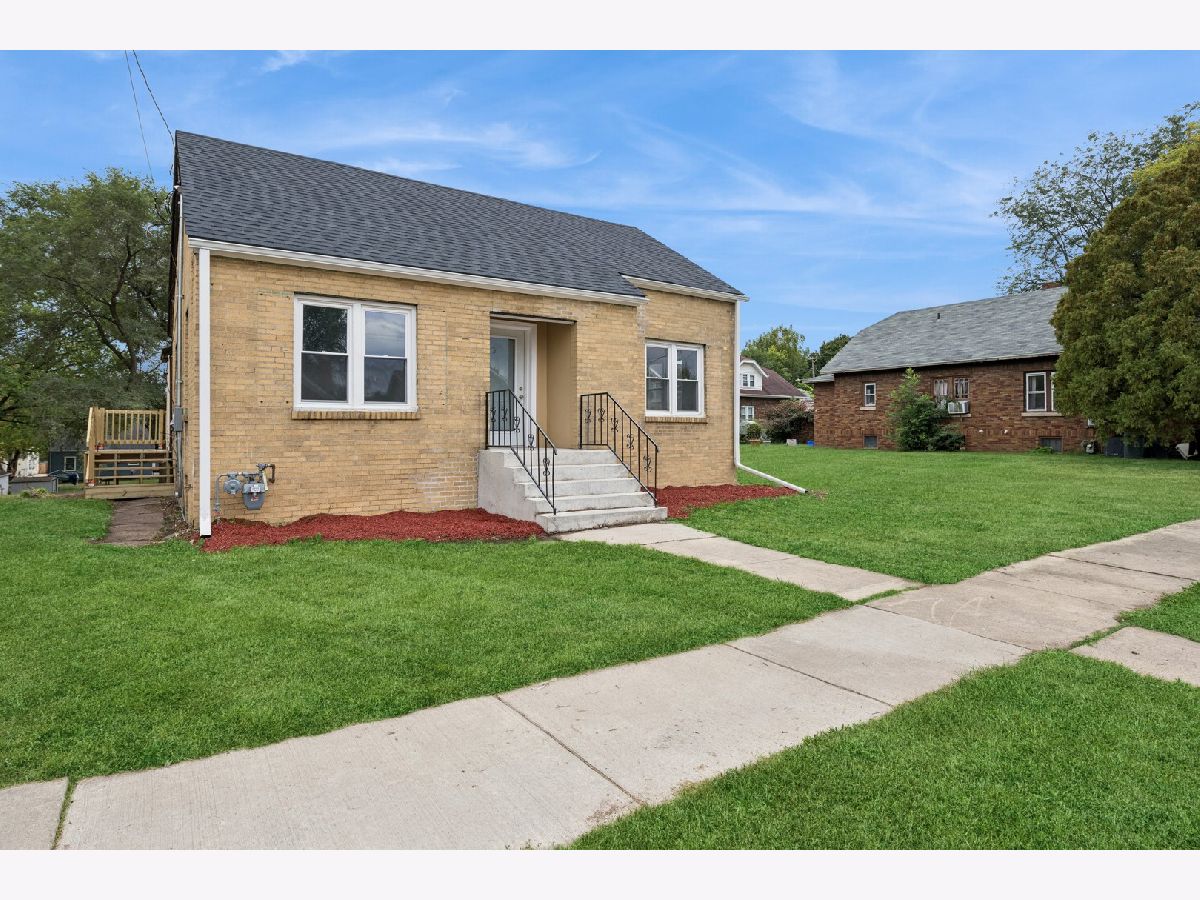  For Sale Rockford Illinois, 2408 Elm Street