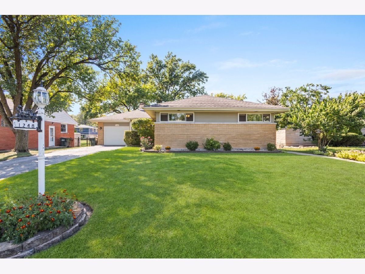  For Sale Flossmoor Illinois, 1248 Oakmont Avenue