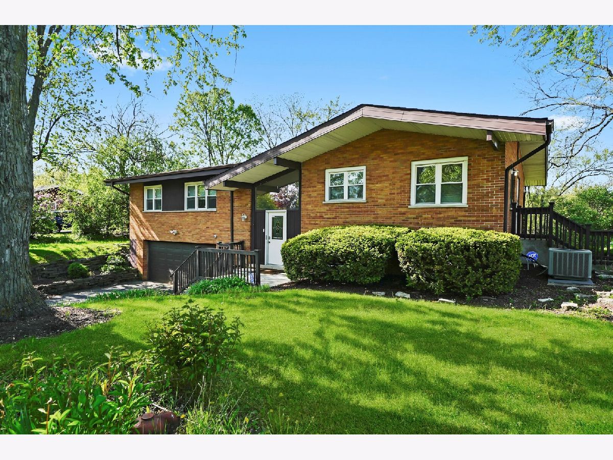  For Sale Flossmoor Illinois, 2747 Perry Road