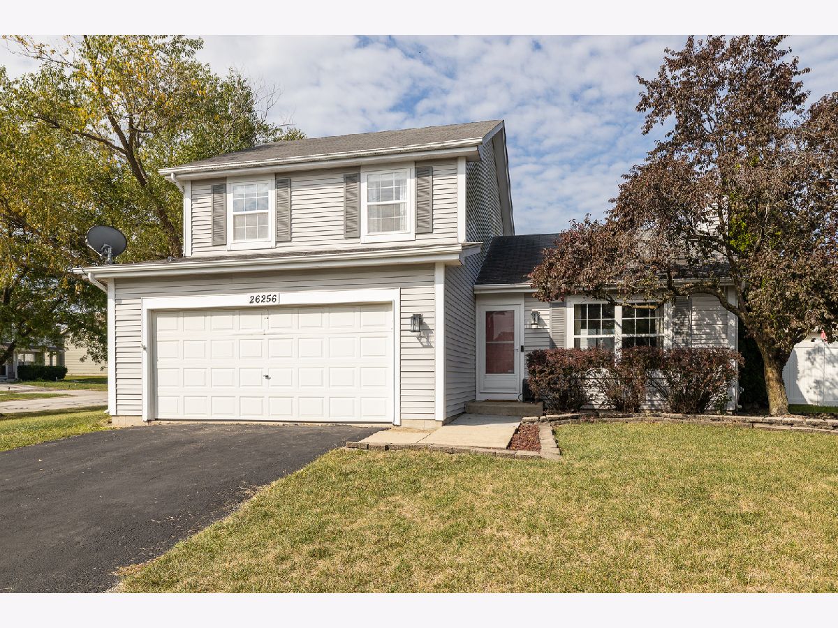  For Sale Monee Illinois, 26256 Plum Tree Lane