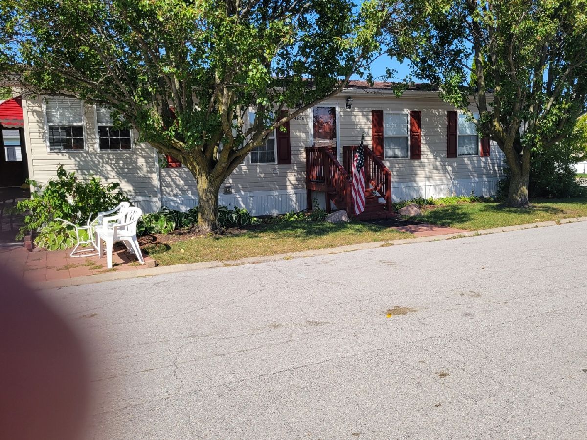  For Sale Monee Illinois, 4850 Riviera Drive