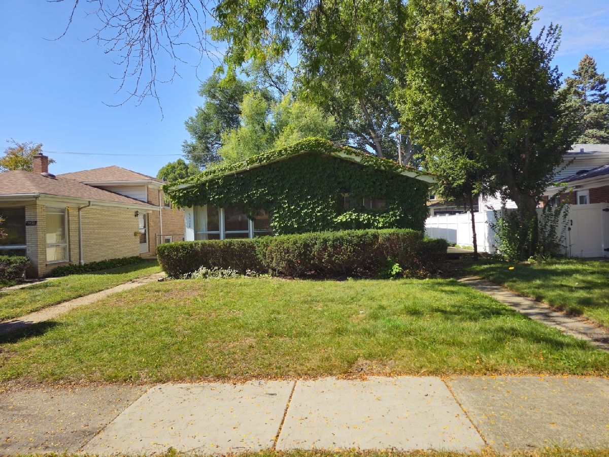  For Rent Skokie Illinois, 9924 Crawford