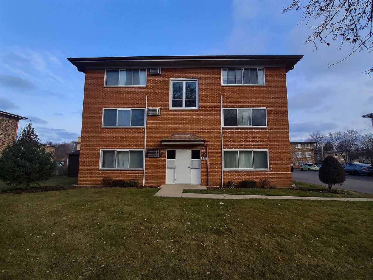  For Rent Wheeling Illinois, 287 8th