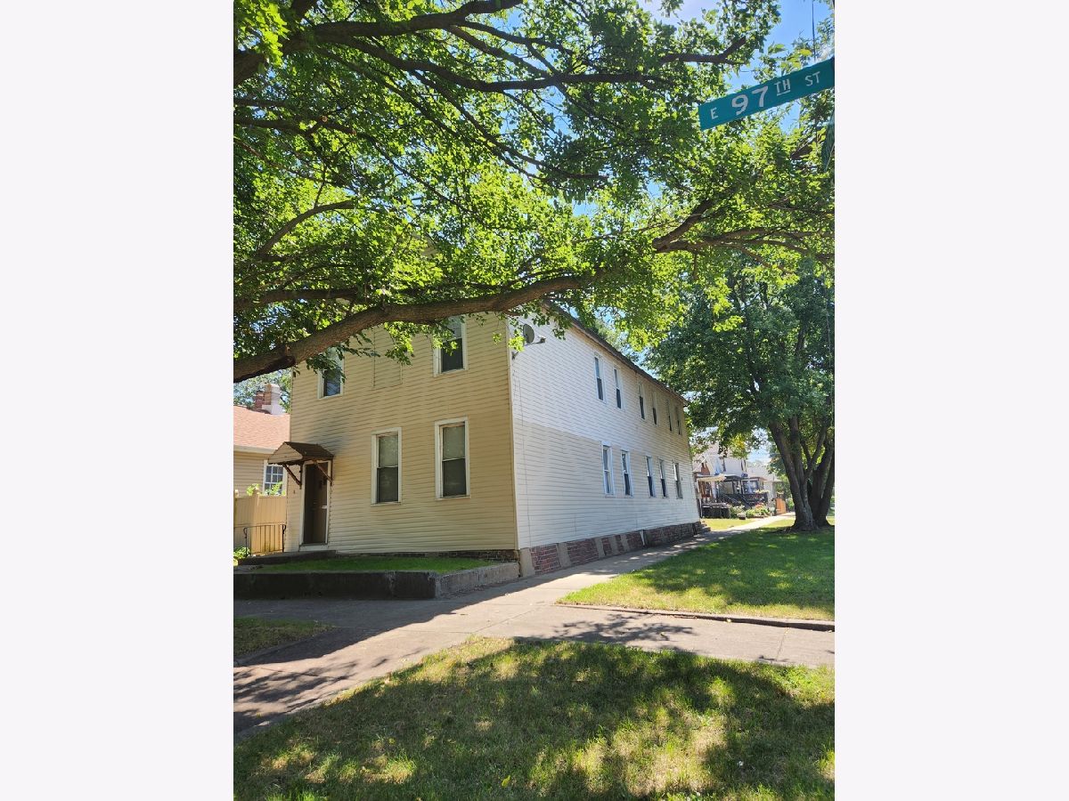  For Sale Chicago Illinois, 3039 97th Street