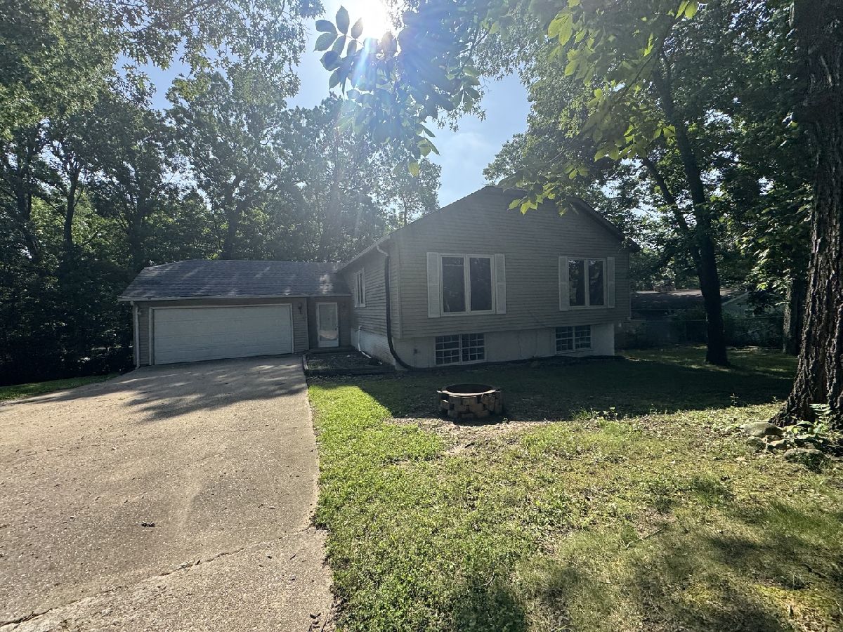  Sold Sparland Illinois, 251 Illini