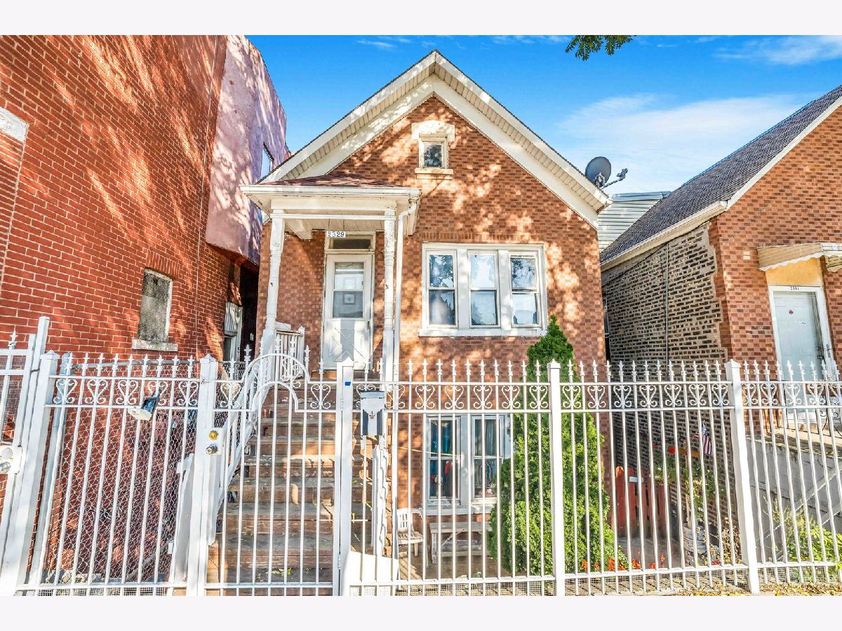  Sold Chicago Illinois, 2329 Hoyne