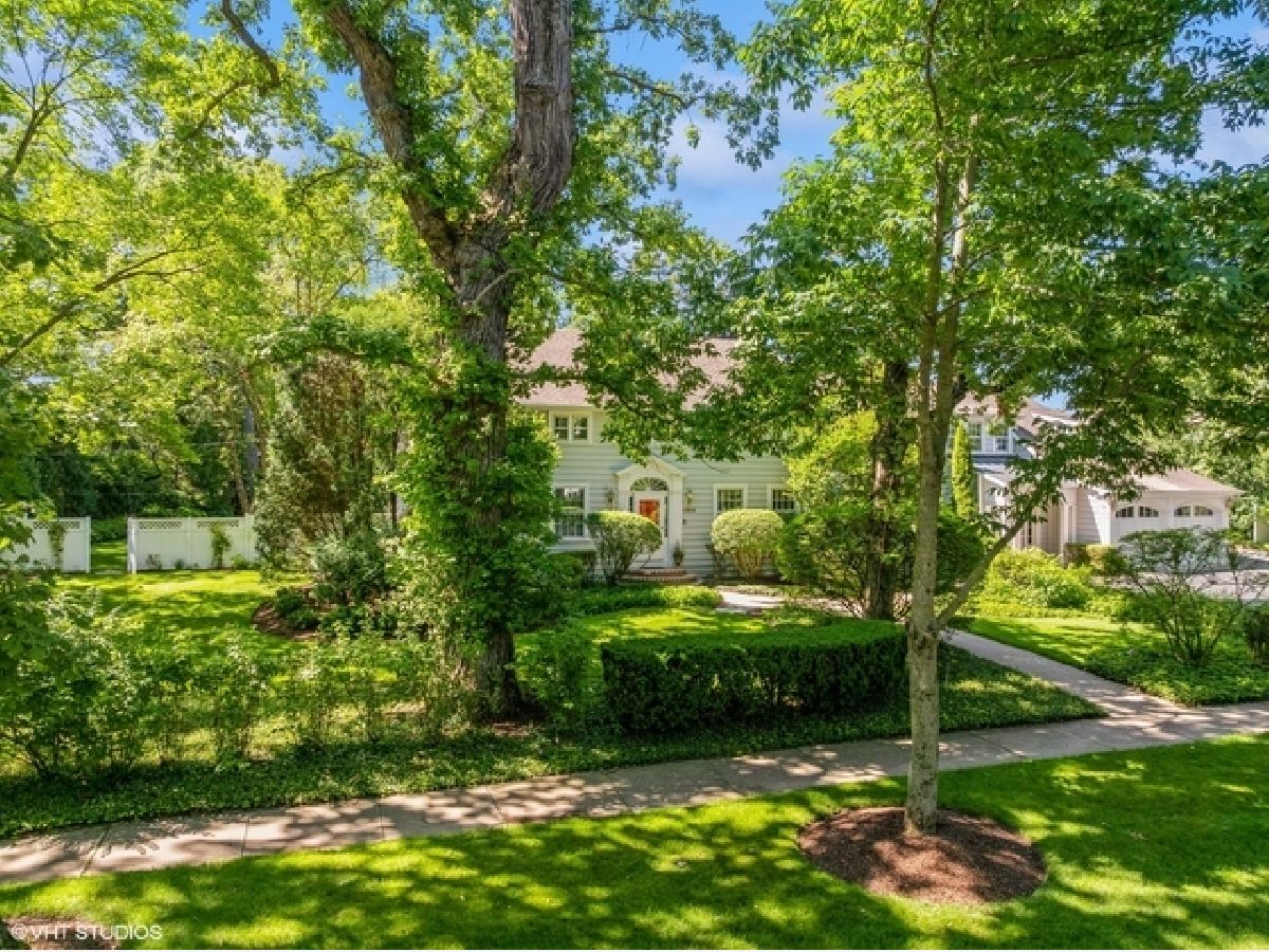  Rented Winnetka Illinois, 1010 Hubbard