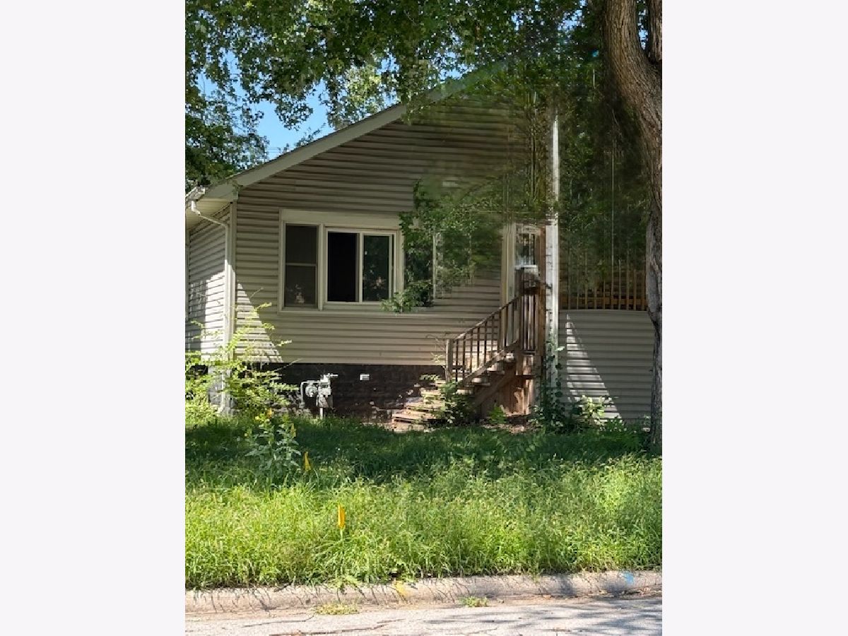  For Sale Hazel Crest Illinois, 17046 Winchester Avenue