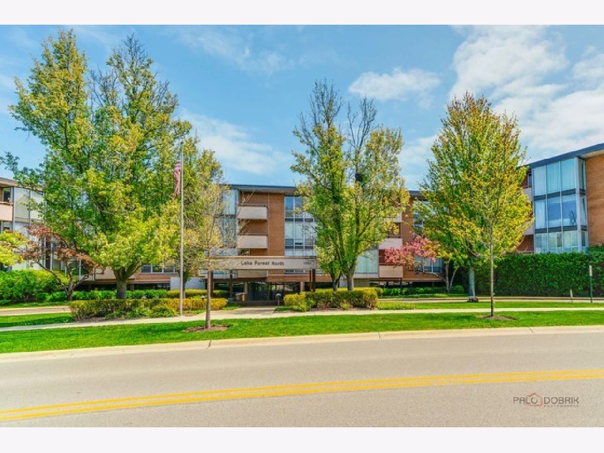 Condominiums Sold Lake Forest North Lake Forest Illinois, 1301 Western