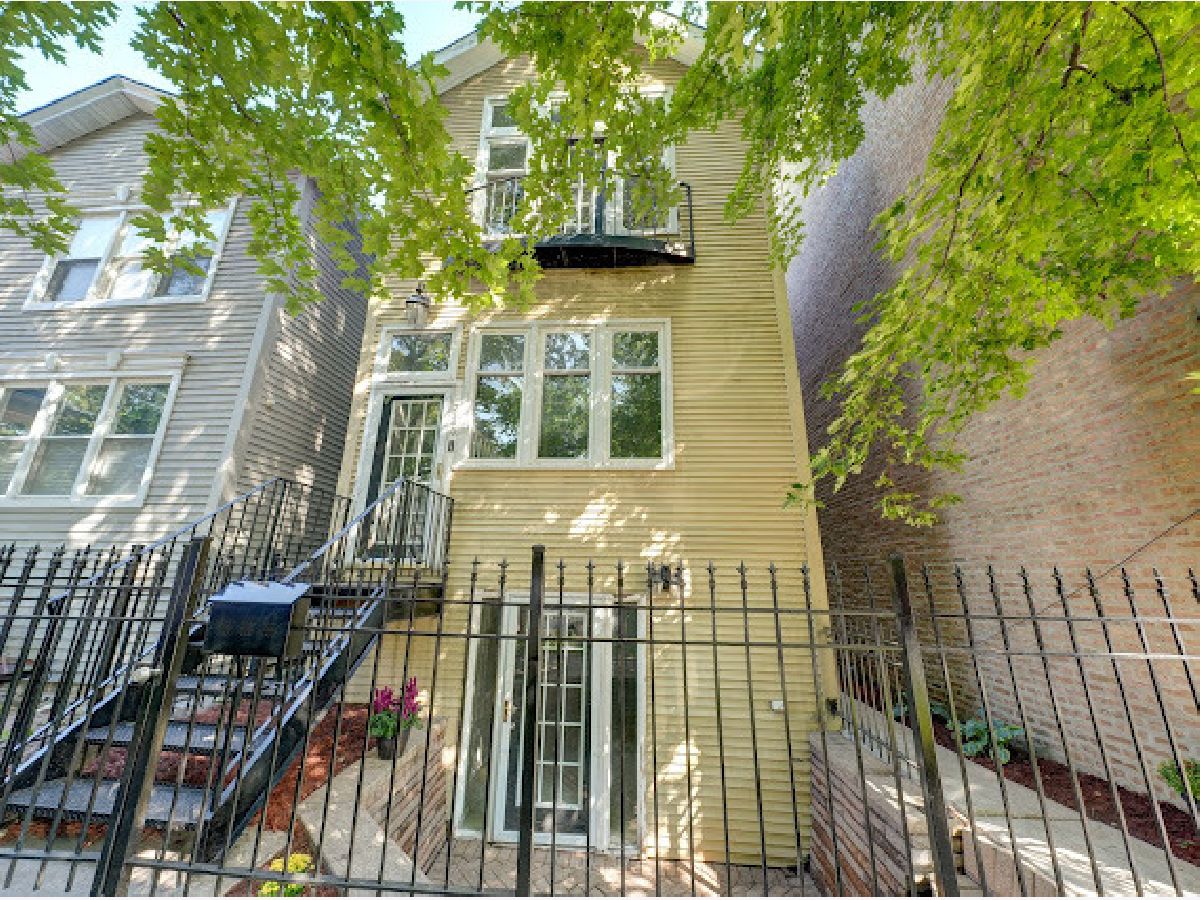 Condos & Townhomes & Homes For Sale Bucktown Chicago Illinois, 2340 Moffat Street