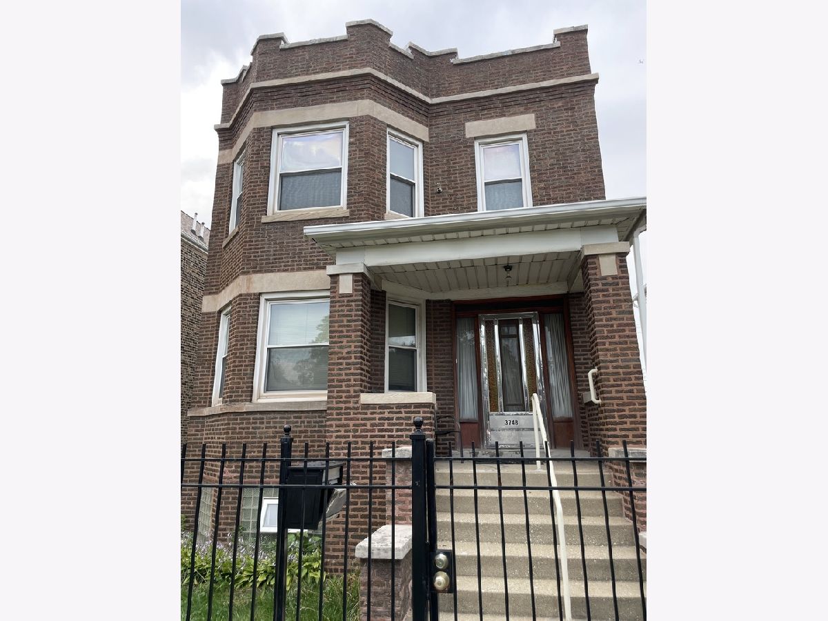 Sold Chicago Illinois, 3748 Honore