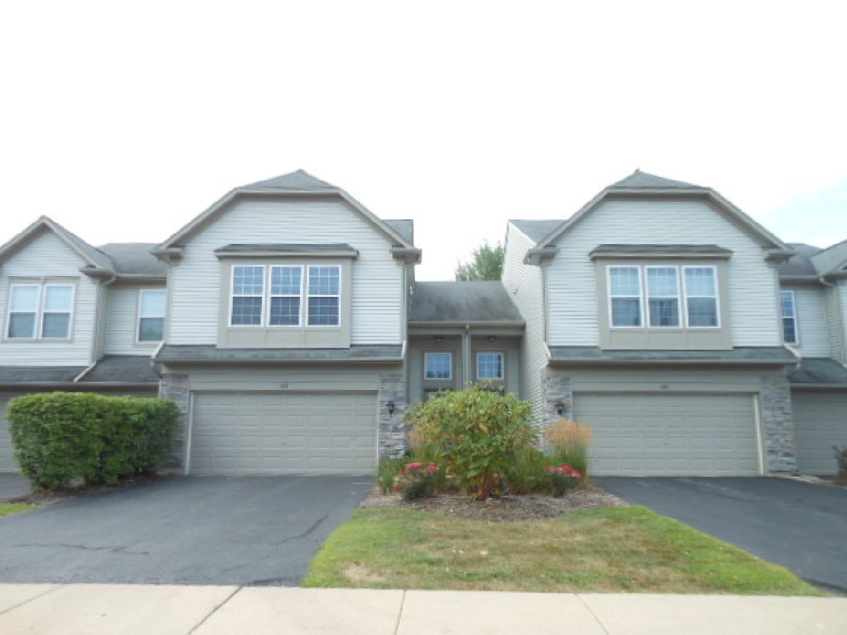 Townhomes & Condos For Rent Madison Park Aurora Illinois, 603 Conservatory