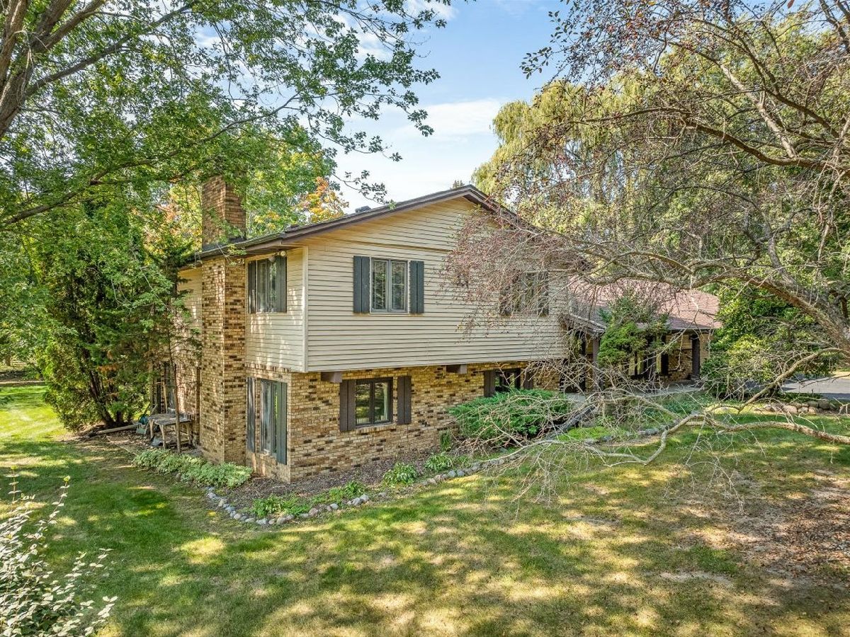  Sold Caledonia Illinois, 6104 Blyth