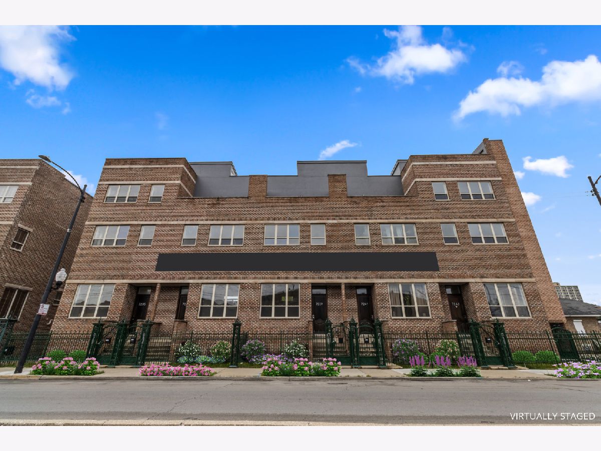Sold Chicago Illinois, 7239 Exchange