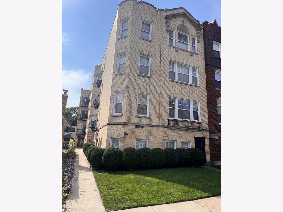  Rented Chicago Illinois, 2053 Summerdale