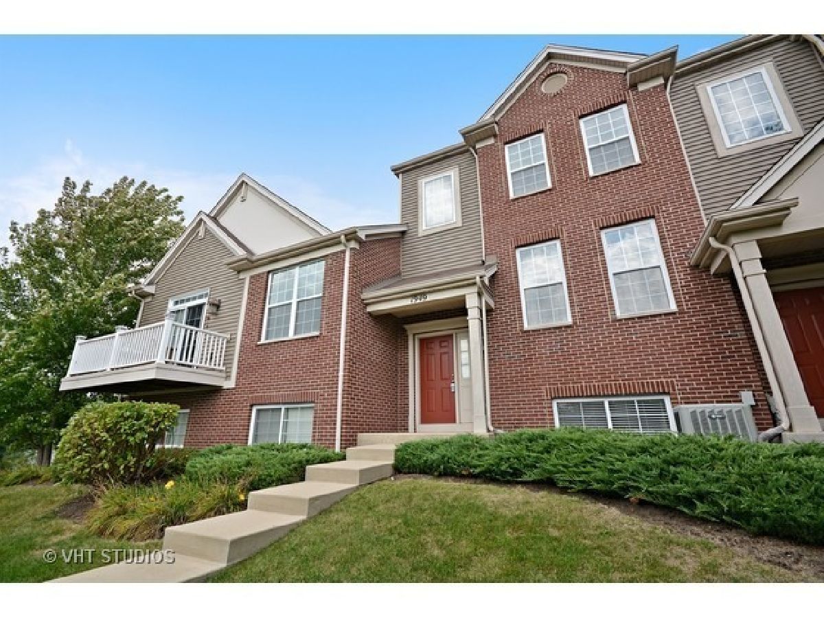 Townhomes For Rent Neudearborn Station Naperville Illinois, 1949 Oxley