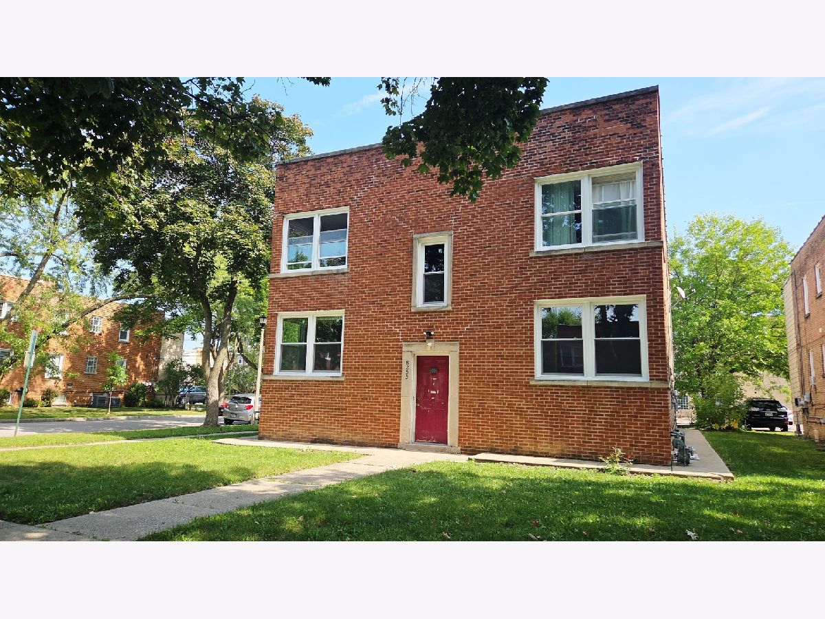 Rented Skokie Illinois, 8255 Kilpatrick