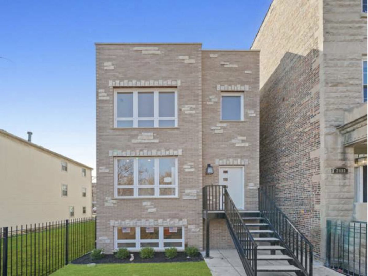 For Rent Chicago Illinois, 2811 Jackson