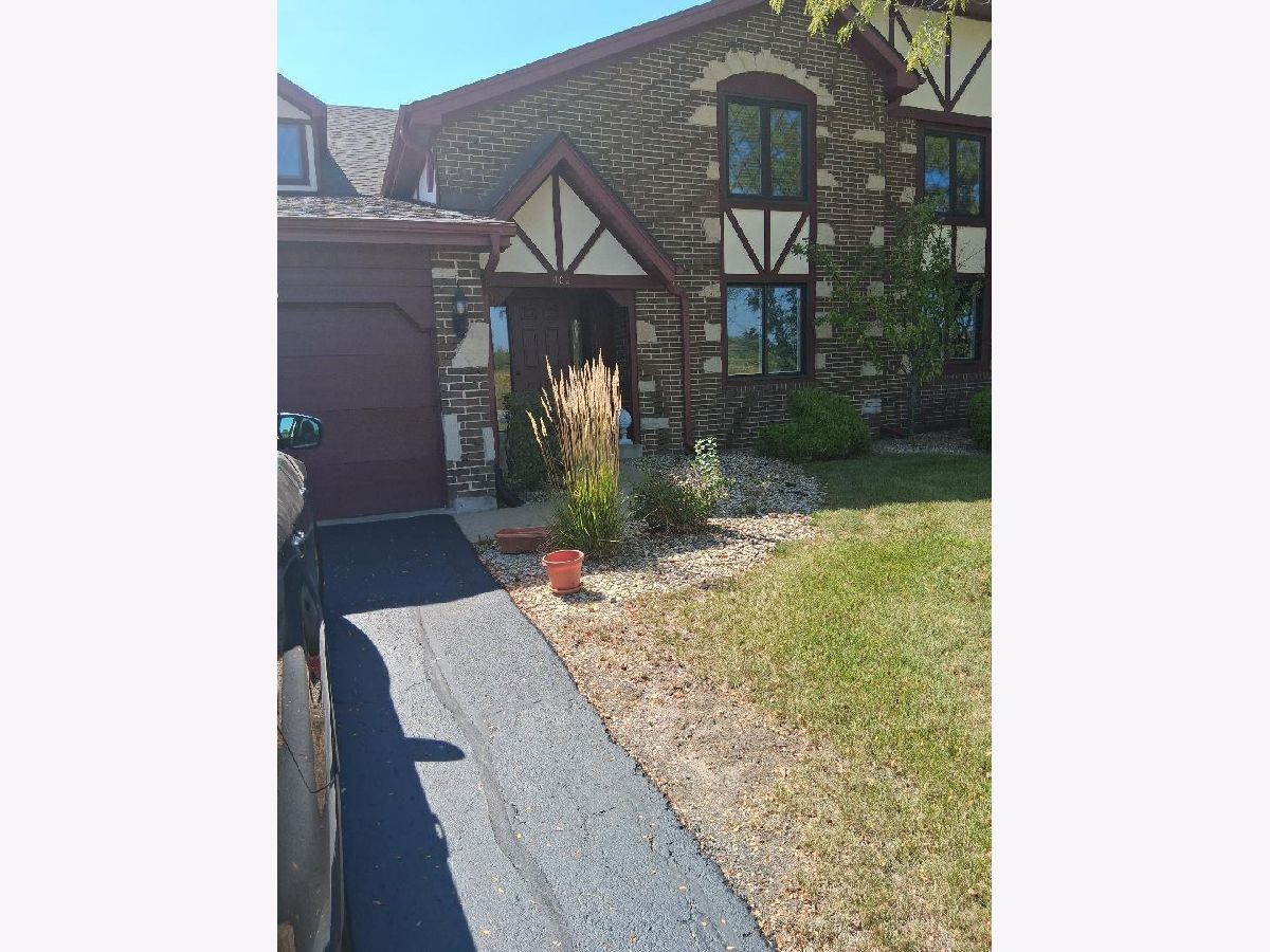  For Sale Olympia Fields Illinois, 402 Waterford Court