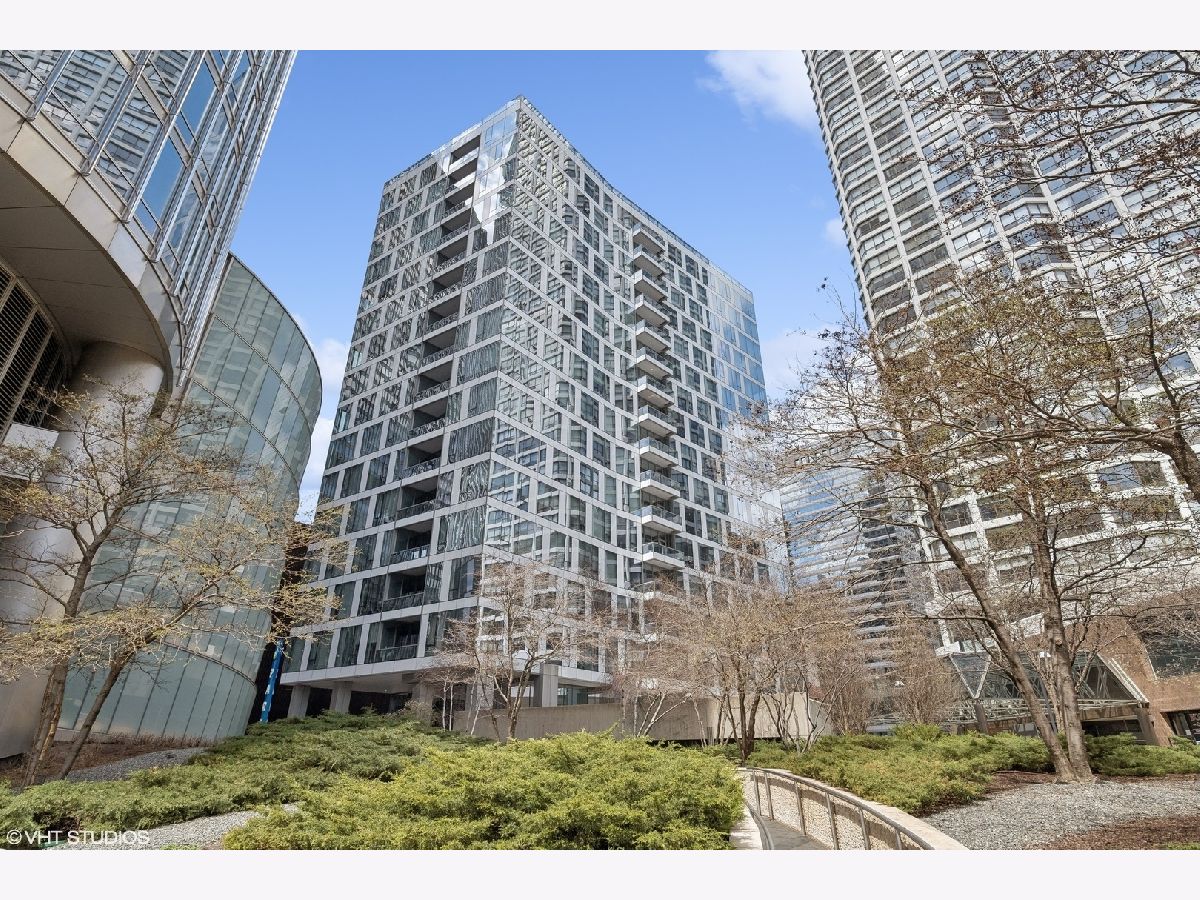 Condos & Townhomes For Rent Renelle On The River Chicago Illinois, 403 Wabash