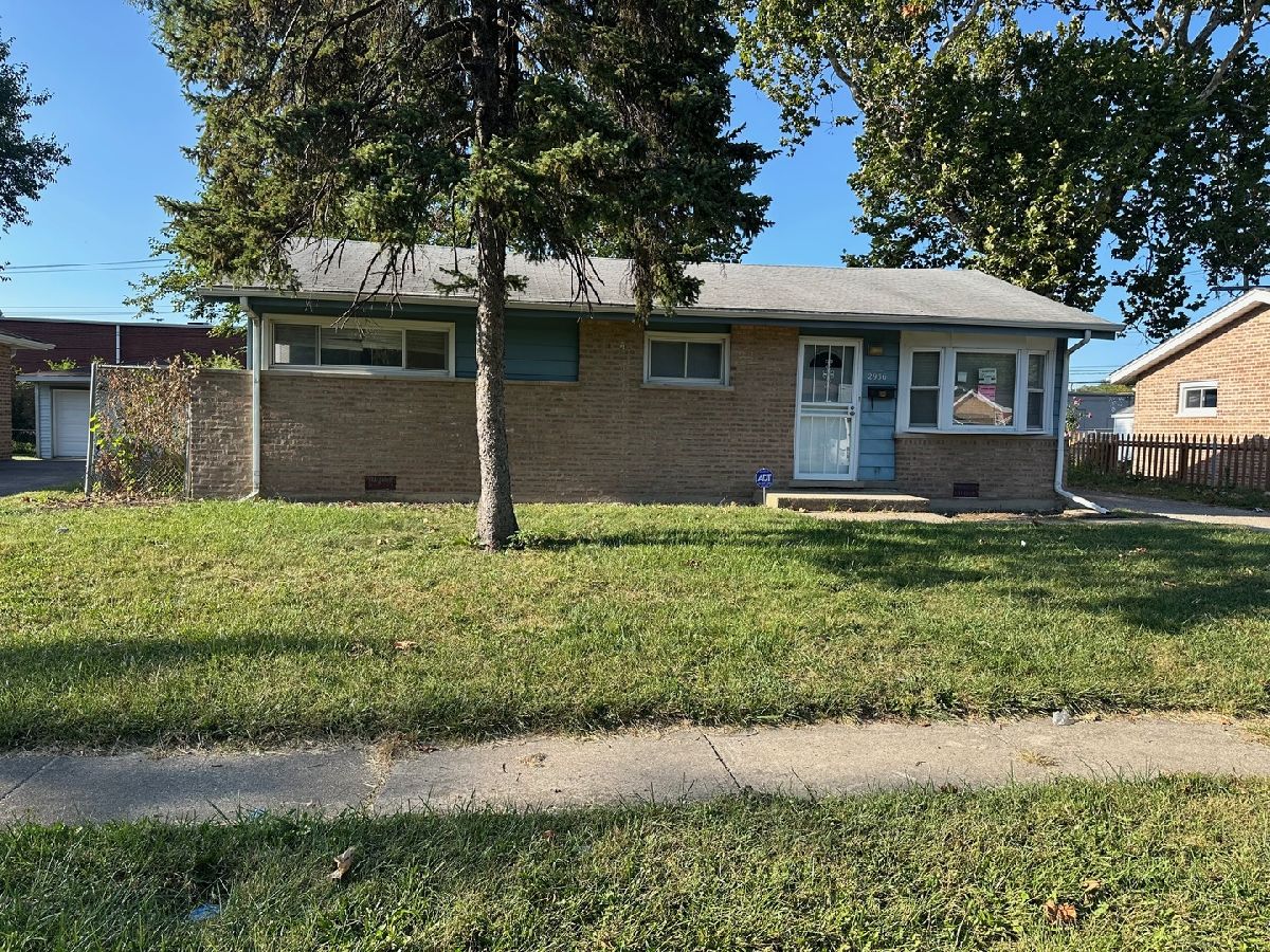  For Sale Markham Illinois, 2956 Sherwood Avenue