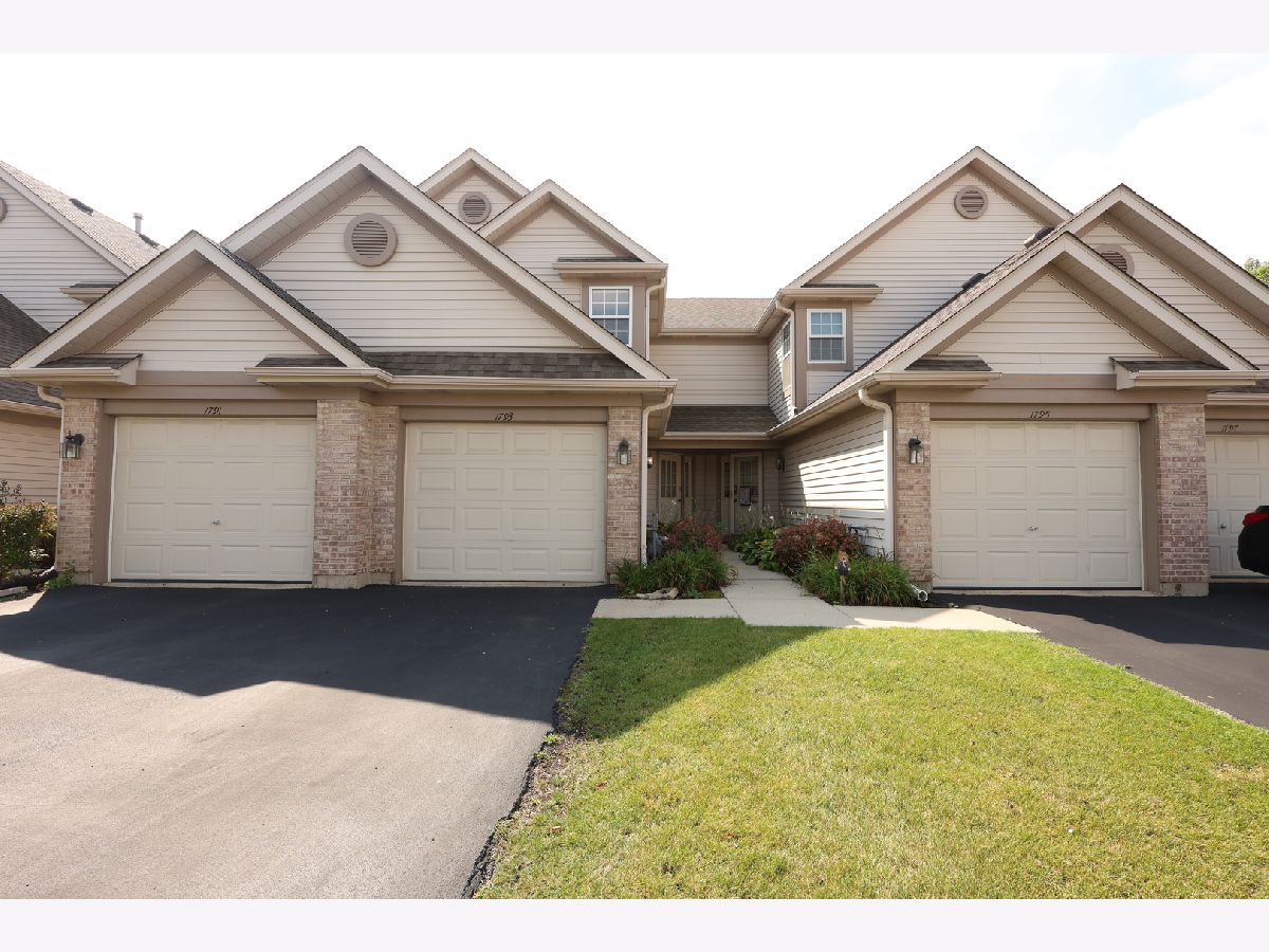  For Rent Schaumburg Illinois, 1793 Grove