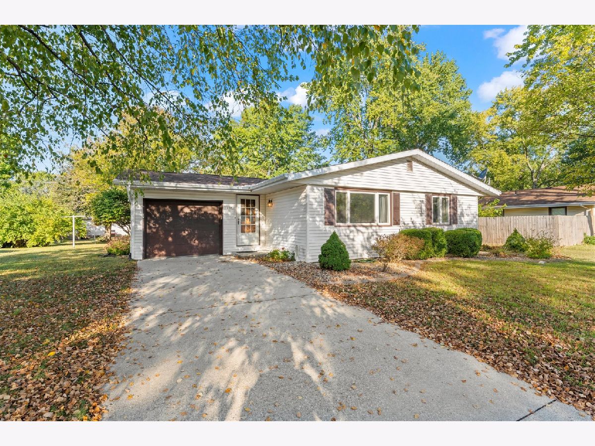  For Sale Monticello Illinois, 708 Jackson Street