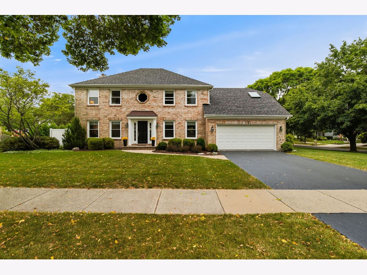 Homes For Sale Farmington Naperville Illinois, 717 Alexandria Drive