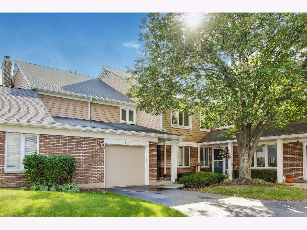  Sold Arlington Heights Illinois, 1532 Courtland