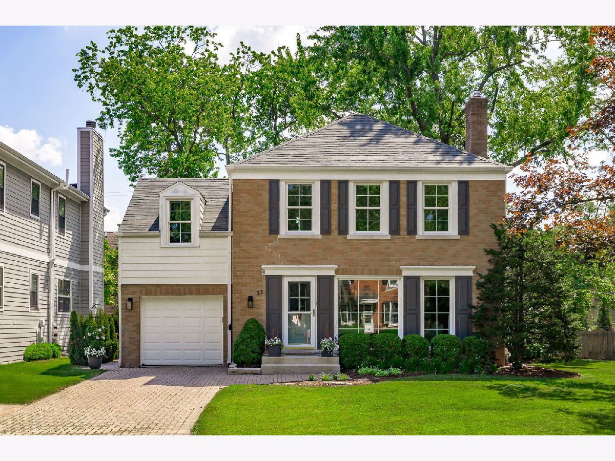 Homes & Condos & Townhomes Sold Blackhawk Heights Clarendon Hills Illinois, 27 Iroquois