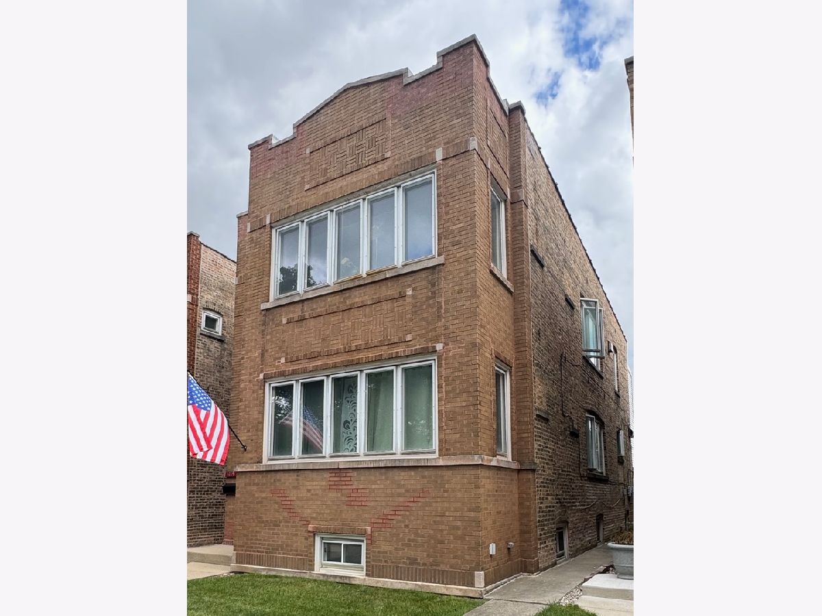  Sold Chicago Illinois, 6109 Monitor